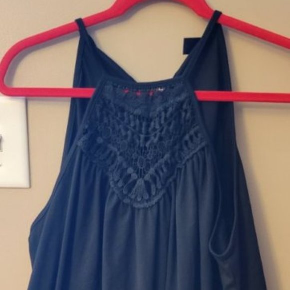 Cute Emery Rose Blank Tank Size XXL - Picture 2 of 3